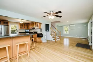 323 Warhurst Ave, Swansea, MA 02777 - Photo 11