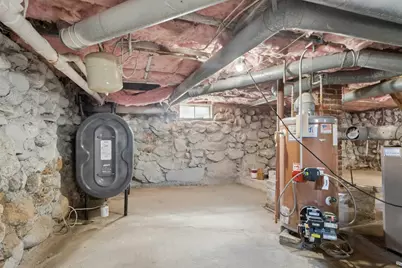 365 Clark St, Gardner, MA 01440 - Photo 39