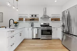 43 Wordsworth St, Boston, MA 02128 - Photo 5