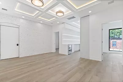 1578 Beacon Street #302, Boston, MA 02446 - Photo 5