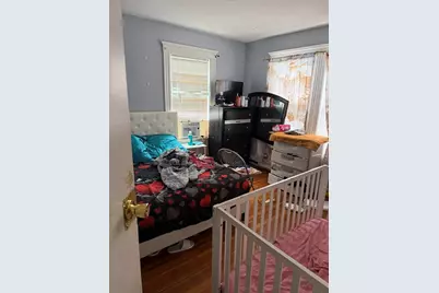 8 Ogden St, Boston, MA 02124 - Photo 15