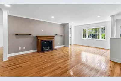 5 Marsden Ct, Seekonk, MA 02771 - Photo 3