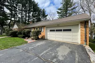 204 Follen Rd, Lexington, MA 02421 - Photo 3