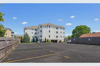 51 Pearl St #205, Malden, MA 02148 - Photo 35