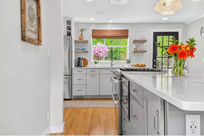 26 Hobart Road, Wellesley, MA 02482 - Photo 11