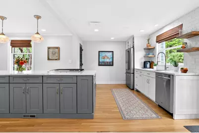 26 Hobart Road, Wellesley, MA 02482 - Photo 9