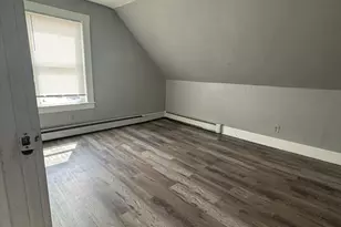 104 Concord St, Lowell, MA 01852 - Photo 11