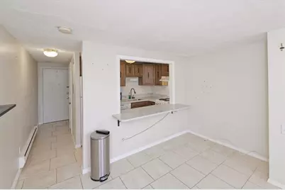 608 Boston Post Rd E #21, Marlborough, MA 01752 - Photo 3