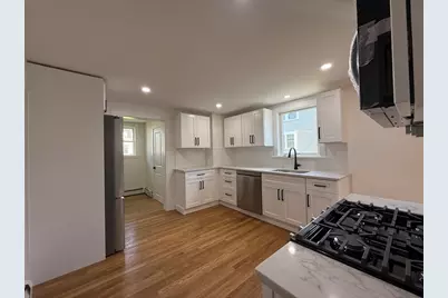 63 Holland St #63, Winchester, MA 01890 - Photo 1