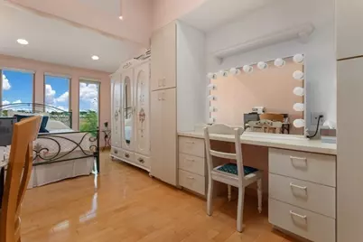 19 Swan Ave #B, Boston, MA 02128 - Photo 9
