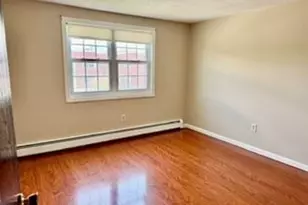 305 Pine St, Lowell, MA 01851 - Photo 11