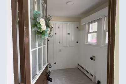 33 Highland St, Webster, MA 01570 - Photo 5