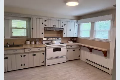 33 Highland St, Webster, MA 01570 - Photo 11