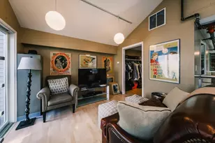 1391 Hyde Park Ave, Boston, MA 02136 - Photo 19