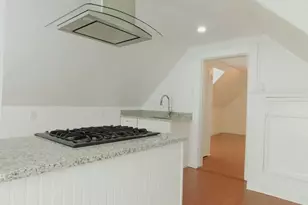77 Nonotuck St, Holyoke, MA 01040 - Photo 7