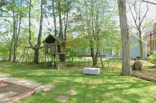 77 Nonotuck St, Holyoke, MA 01040 - Photo 3