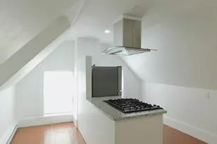 77 Nonotuck St, Holyoke, MA 01040 - Photo 7