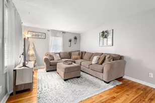 31 Lexington, South Hadley, MA 01075 - Photo 3