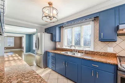 325 Park Ave, New Bedford, MA 02745 - Photo 5