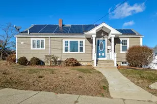 325 Park Ave, New Bedford, MA 02745 - Photo 1