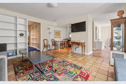14 Craigie St #1A, Cambridge, MA 02138 - Photo 1