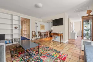 14 Craigie St, Cambridge, MA 02138 - Photo 1