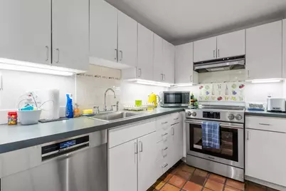 14 Craigie St #1A, Cambridge, MA 02138 - Photo 5