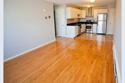 14 Murdock St #3-2, Somerville, MA 02144 - Photo 3