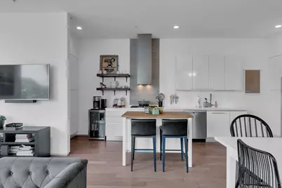 537 E 1st Street #4, Boston, MA 02127 - Photo 3