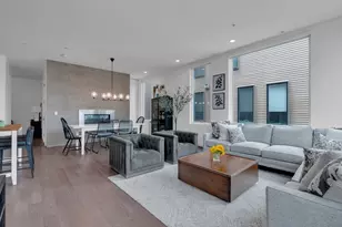 537 E 1st St, Boston, MA 02127 - Photo 13