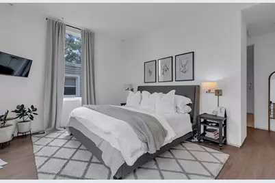 537 E 1st Street #4, Boston, MA 02127 - Photo 15