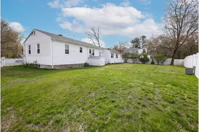 969 Chandler Street, Tewksbury, MA 01876 - Photo 11
