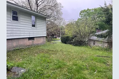 79 Newton Ave N, Worcester, MA 01602 - Photo 31