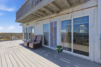 1000 Winthrop Ave #3, Revere, MA 02151 - Photo 25
