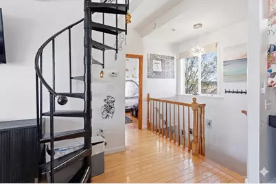 1000 Winthrop Ave #3, Revere, MA 02151 - Photo 15