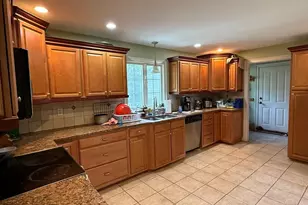 775 Lincoln St, Waltham, MA 02451 - Photo 3