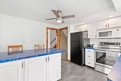 365 Main Street, Saugus, MA 01906 - Photo 11