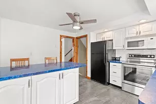 365 Main St, Saugus, MA 01906 - Photo 11