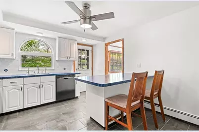 365 Main Street, Saugus, MA 01906 - Photo 13
