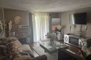9 Walker, North Andover, MA 01845 - Photo 3