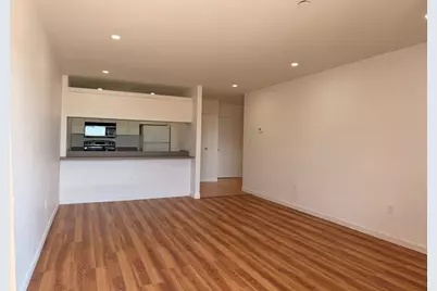 100 W Squantum St #516, Quincy, MA 02171 - Photo 5