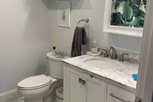 227 Bowen St, Boston, MA 02127 - Photo 3