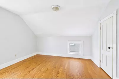 34 Sherman St, New Bedford, MA 02740 - Photo 13