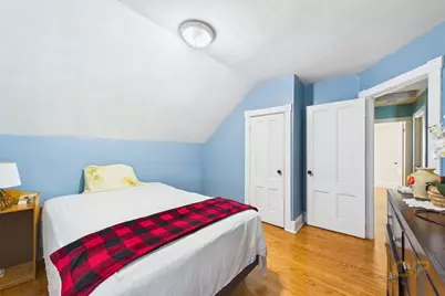34 Sherman St, New Bedford, MA 02740 - Photo 9