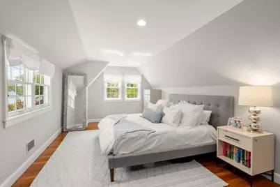 14 Standish Rd, Wellesley, MA 02481 - Photo 25