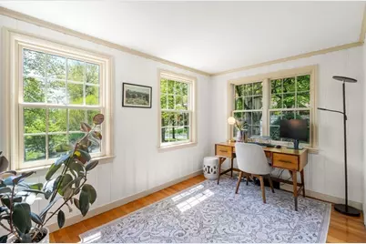 14 Standish Rd, Wellesley, MA 02481 - Photo 9