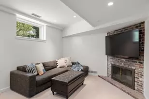 14 Standish Rd, Wellesley, MA 02481 - Photo 27