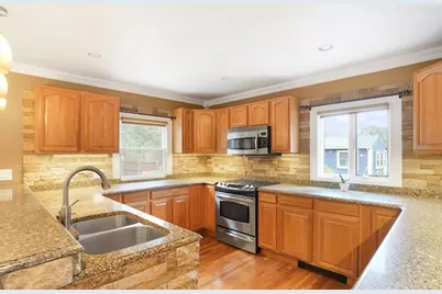 56 Chipaway Rd, Freetown, MA 02717 - Photo 3