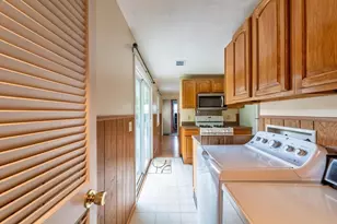 15 Mishawum Dr, Dartmouth, MA 02748 - Photo 23