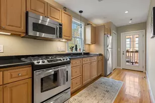 26 Forbes St, Boston, MA 02130 - Photo 7